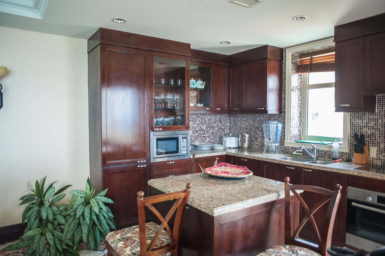 Palmyra Luxury Beach Condos Монтего Бей Екстериор снимка