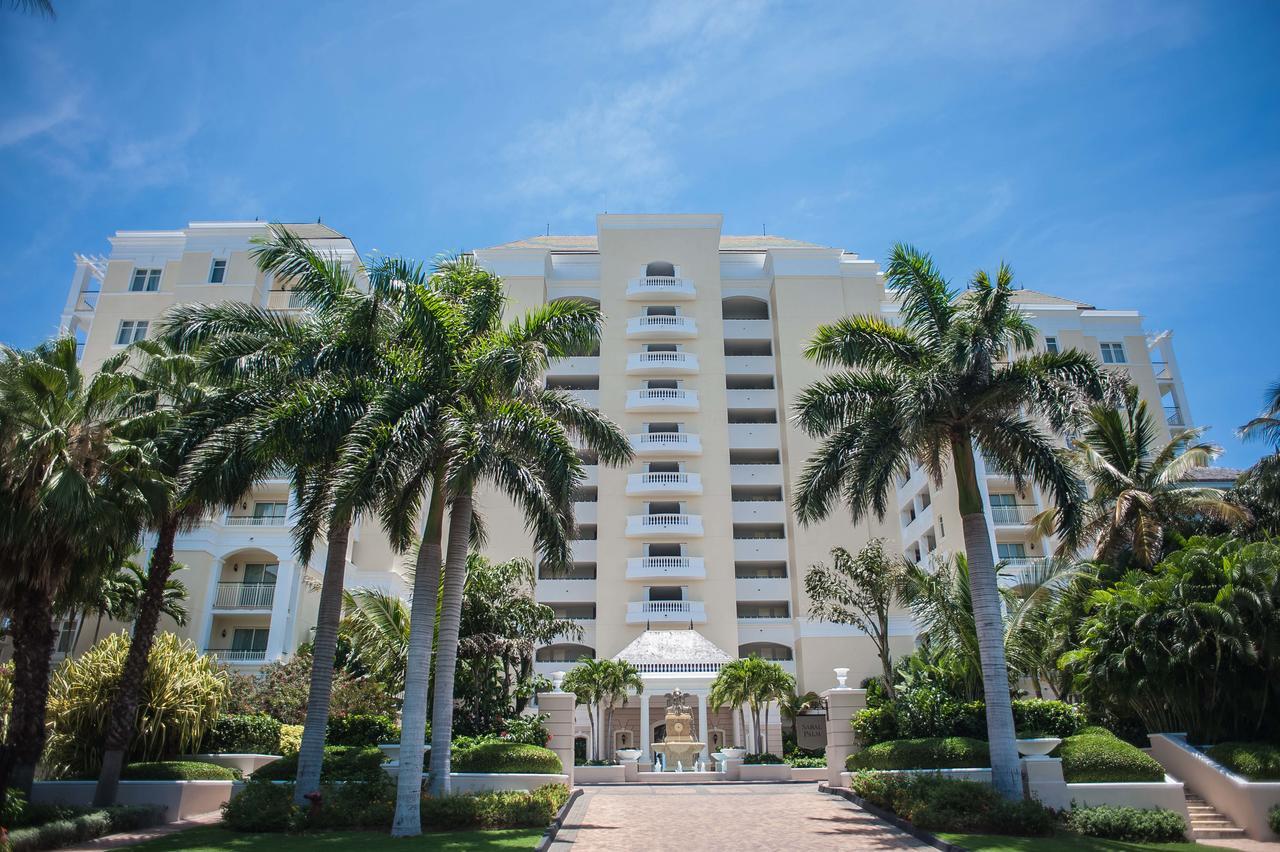 Palmyra Luxury Beach Condos Монтего Бей Екстериор снимка