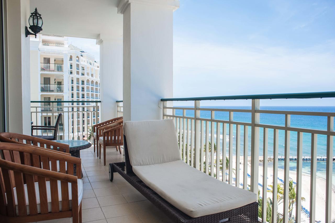 Palmyra Luxury Beach Condos Монтего Бей Екстериор снимка