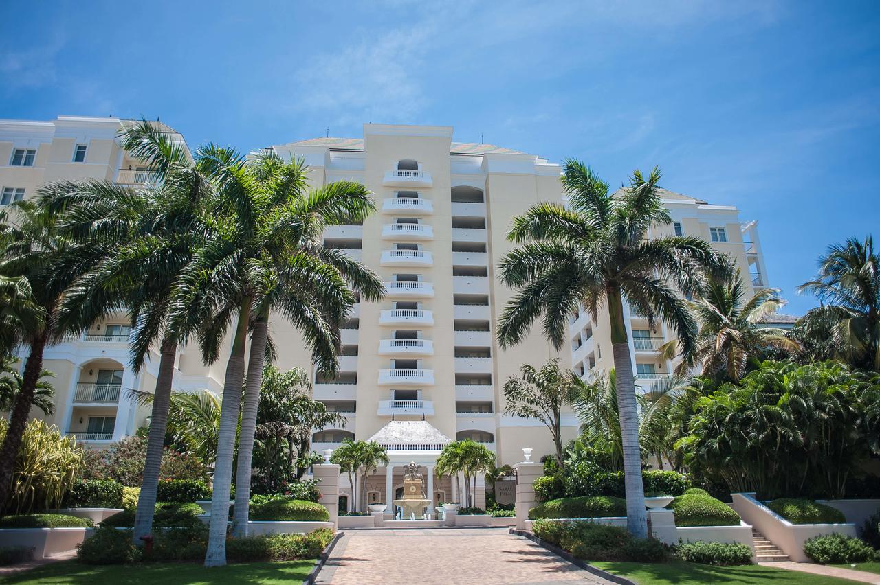 Palmyra Luxury Beach Condos Монтего Бей Екстериор снимка